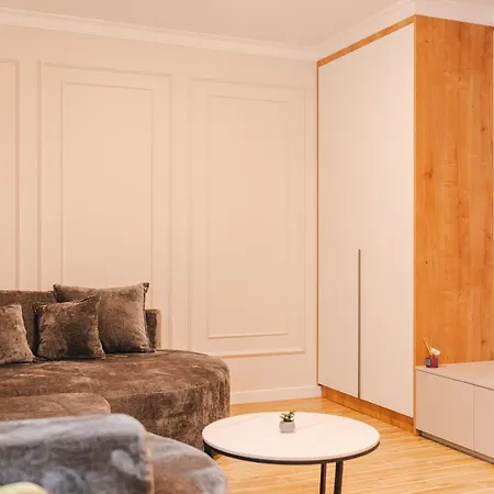 Modern With Parking & Workspace