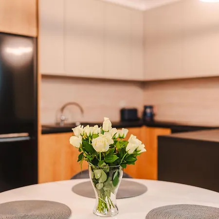 Modern With Parking & Workspace Lejlighed *